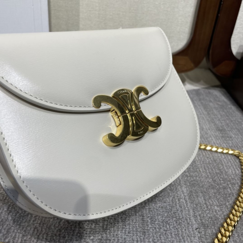Ce1i*e triomphe bags